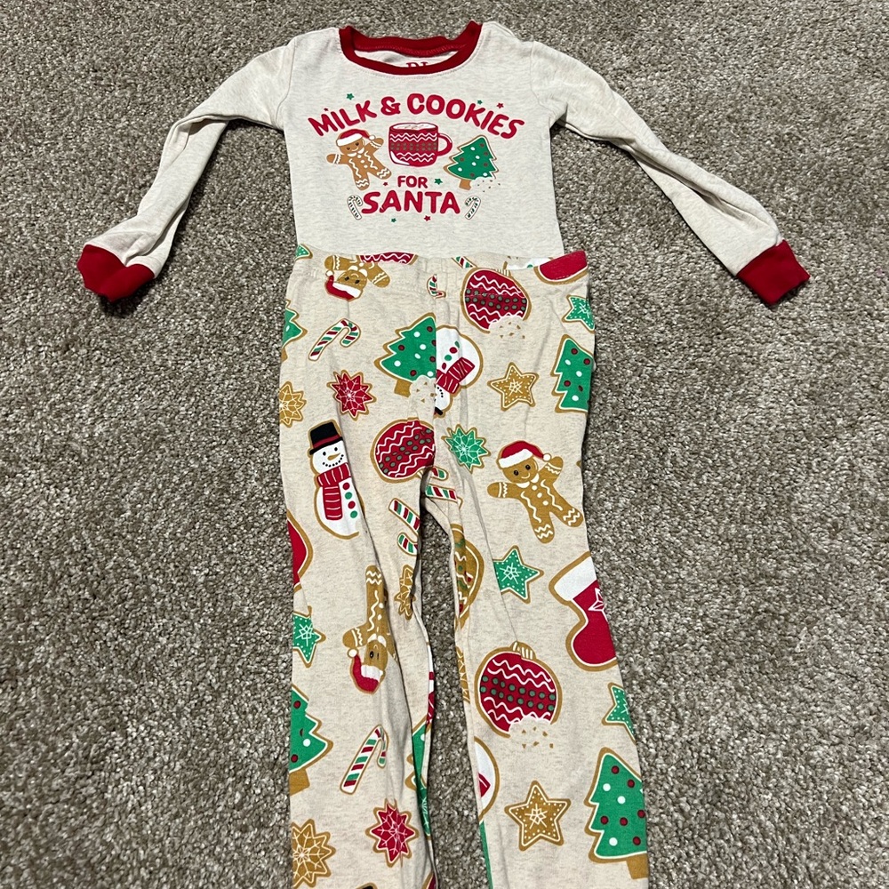 Festive Holiday Pajama Set 2T